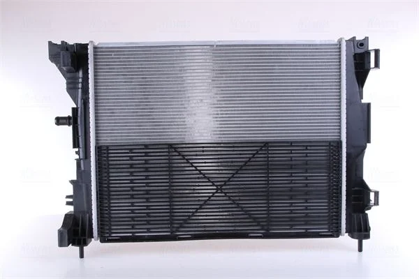 Hladilnik, hlajenje motorja NISSENS 606653