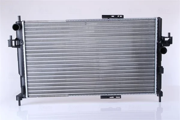 Hladilnik, hlajenje motorja NISSENS 63009A