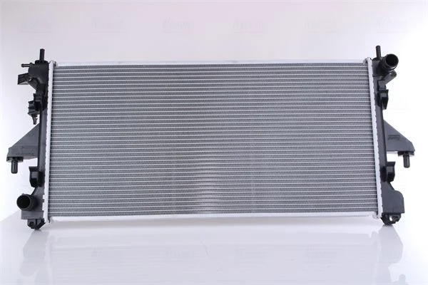Hladilnik, hlajenje motorja NISSENS 63566