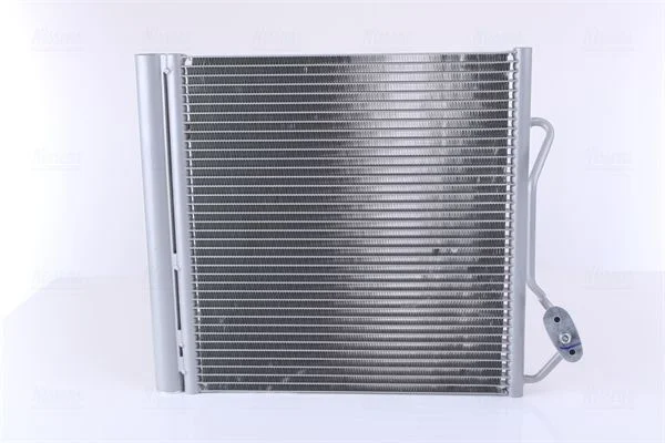 Condenser, air conditioning NISSENS 940192
