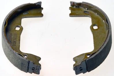 Komplet zavornih čevljev DENCKERMANN B120040