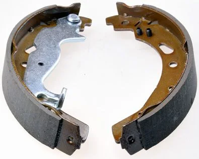 Komplet zavornih čevljev DENCKERMANN B120213
