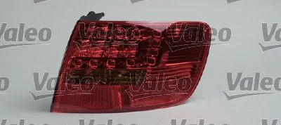 Montaža zadnje luči VALEO 043330