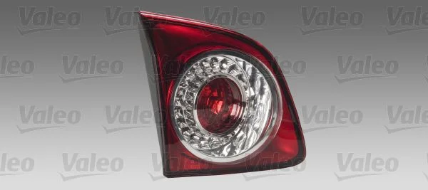 Tail Light Assembly VALEO 044068