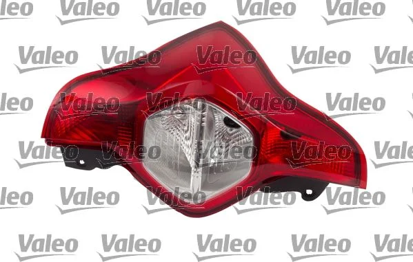 Tail Light Assembly VALEO 044777