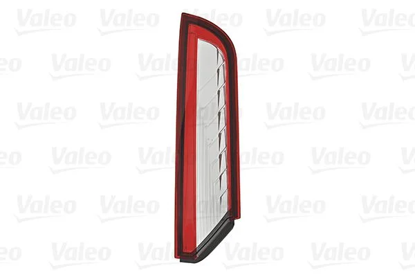 Montaža zadnje luči VALEO 045255