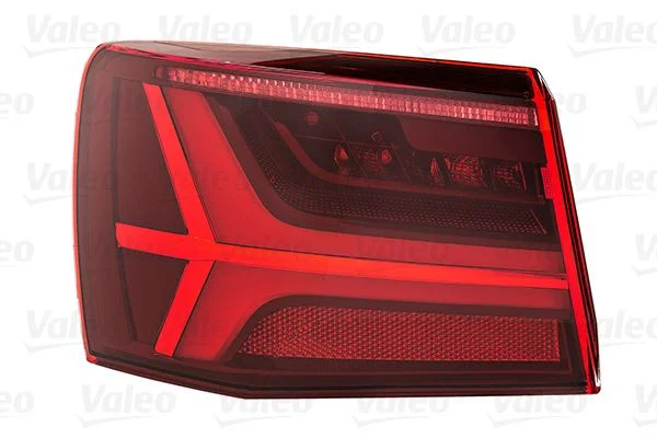 Montaža zadnje luči VALEO 047018
