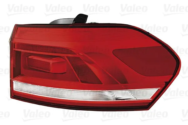 Montaža zadnje luči VALEO 047046