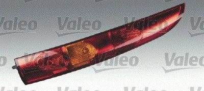 Montaža zadnje luči VALEO 088490