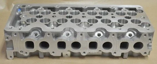 Glava cilindra AMC 908255