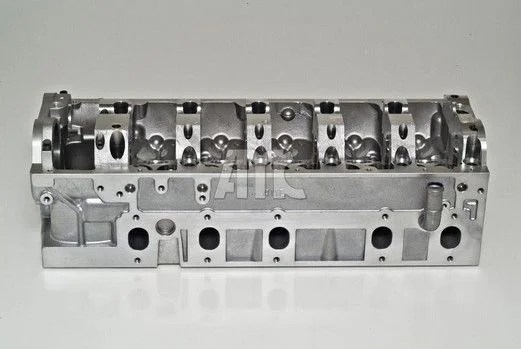 Glava cilindra AMC 908712