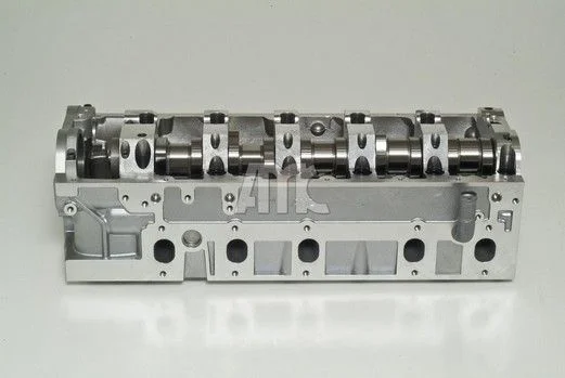 Glava cilindra AMC 908812