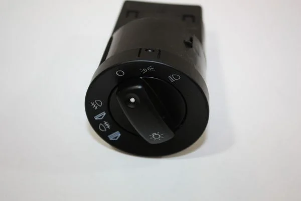Switch, headlight AUTOMEGA 150110210