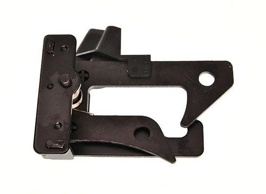 Zaklep pokrova motorja MAXGEAR 28-1044