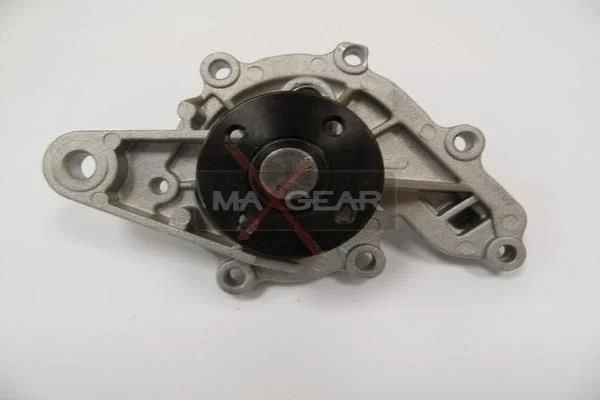 Water Pump, engine cooling MAXGEAR 47-0117