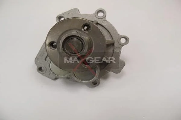 Water Pump, engine cooling MAXGEAR 47-0123