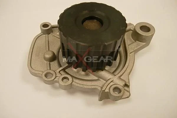 Water Pump, engine cooling MAXGEAR 47-0174