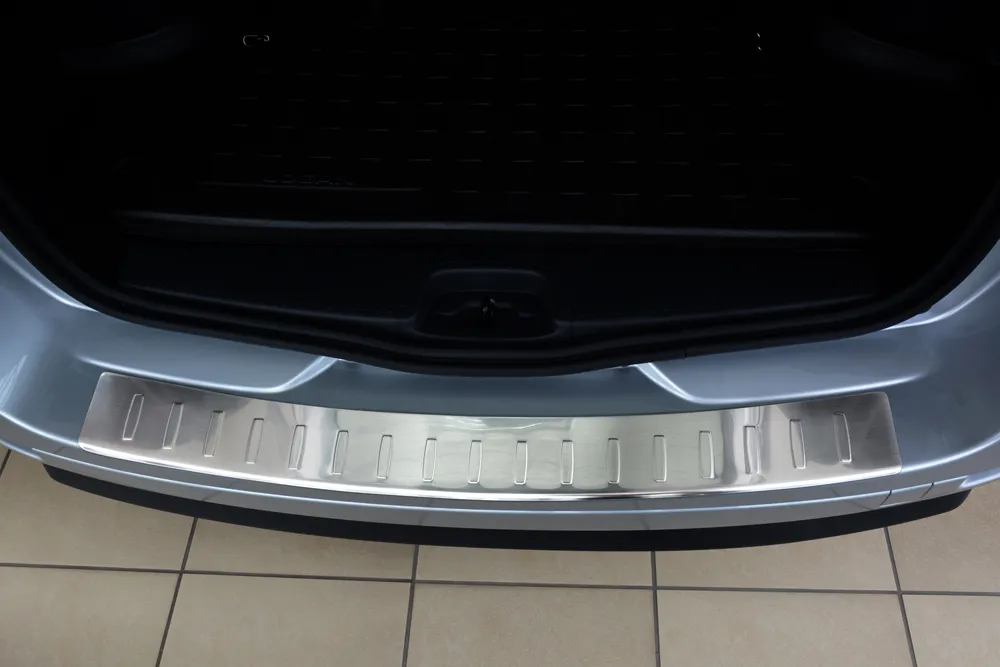 Galinio buferio apsauga DACIA LOGAN MCV 2013-2016, FL 2016-> (sidabrinis satinas) AVISA 2/35140