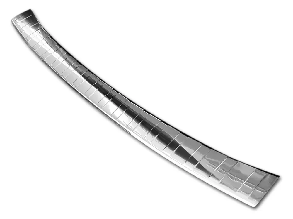 Rear bumper protector SUBARU XV II 2017-> (silver satine) AVISA 2/35204