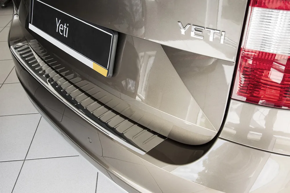 Rear bumper protector SKODA YETI CITY 2013-> (silver satine) AVISA 2/35249