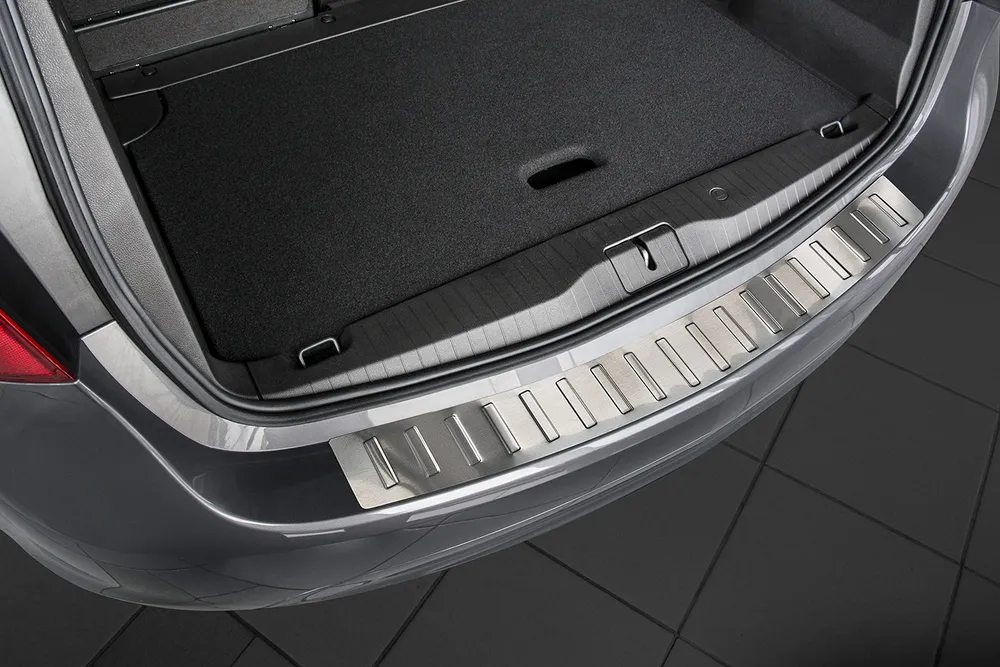 Rear bumper protector OPEL MERIVA B 2010-2013, FL2013-> (silver satine) AVISA 2/35322