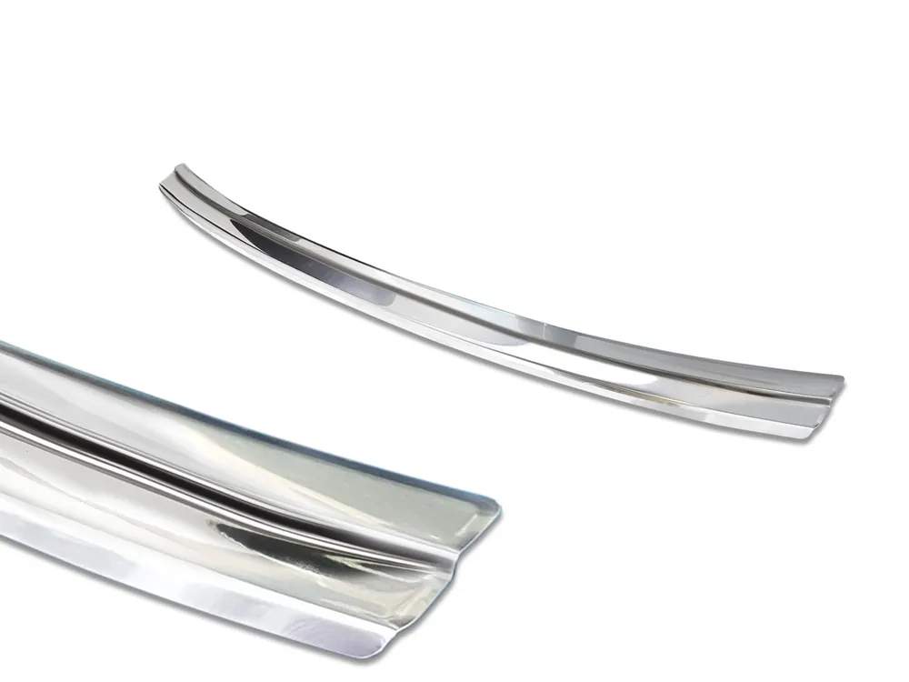 Rear bumper protector AUDI E-TRON 2018-> / AUDI E-TRON Sportback 2019-> (silver satine) AVISA 2/35432
