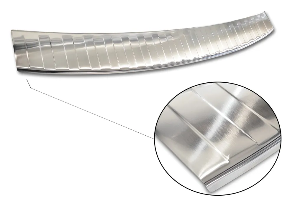 Rear bumper protector TOYOTA RAV4 III FL2008-2010 (fits to the models only with spare wheel) (silver satine) AVISA 2/35444