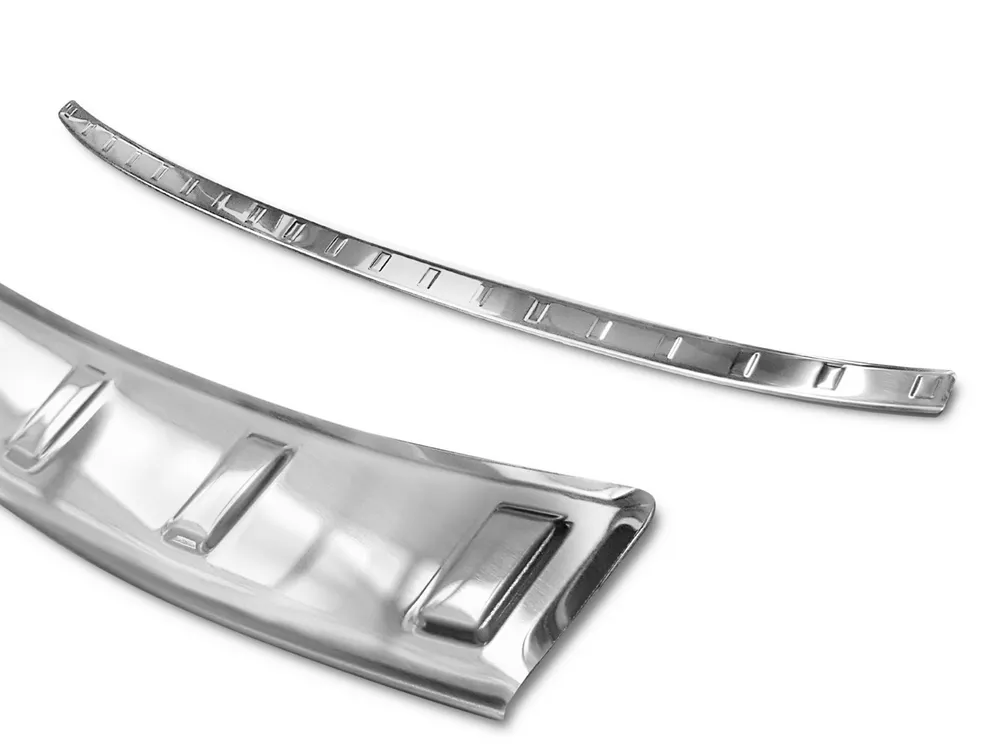 Rear bumper protector MAZDA CX-30 2019-> (silver satine) AVISA 2/35466