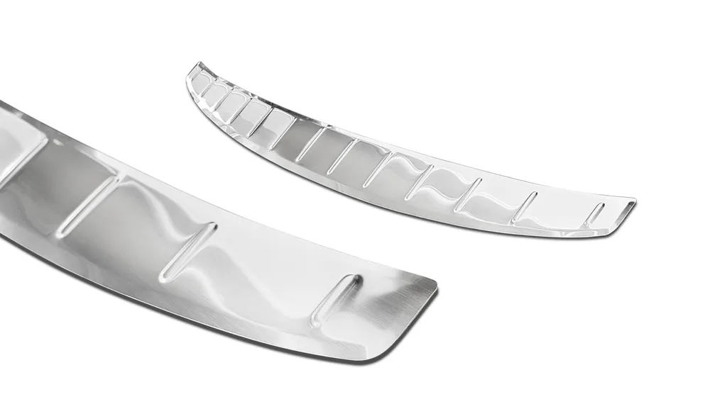 Rear bumper protector AUDI A7 C8 Sportback II liftback 2017-> (silver satine) AVISA 2/35474