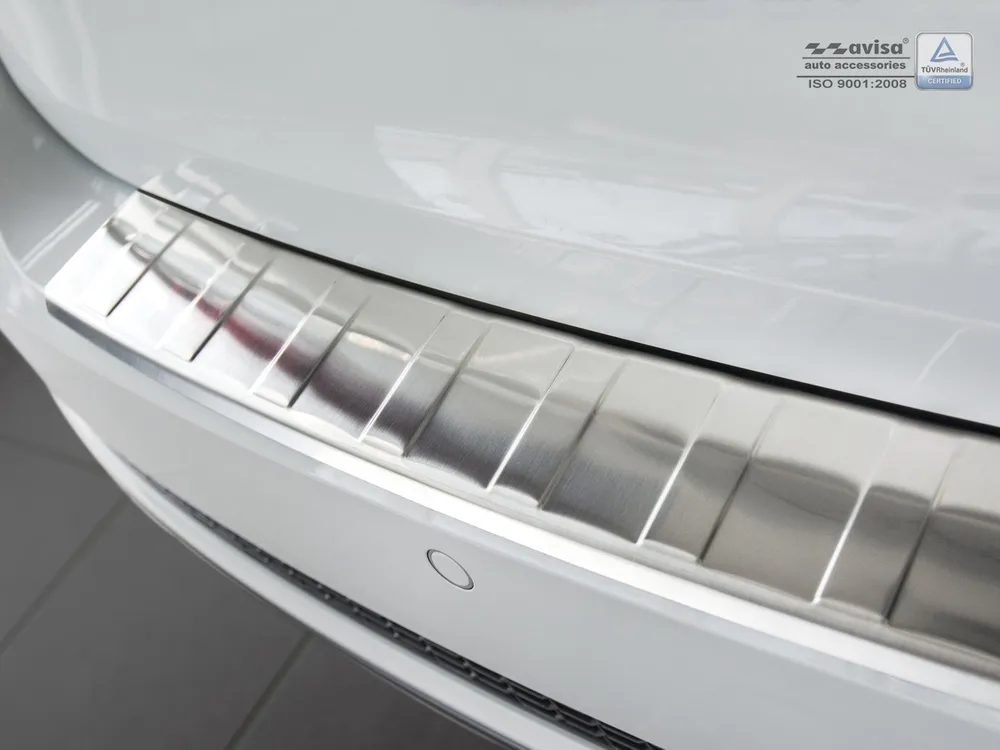 Galinio buferio apsauga AUDI A4 B9 Avant/ S-line 2015-2019, FL2019-> / AUDI S4 Avant 2015-2019, FL2019-> (sidabrinis satinas) AVISA 2/35509