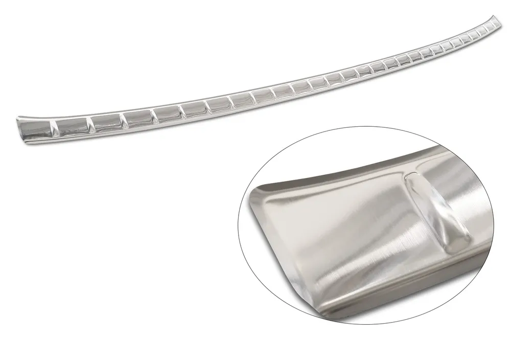 Rear bumper protector NISSAN ARIYA 2022 -> (silver satine) AVISA 2/35527