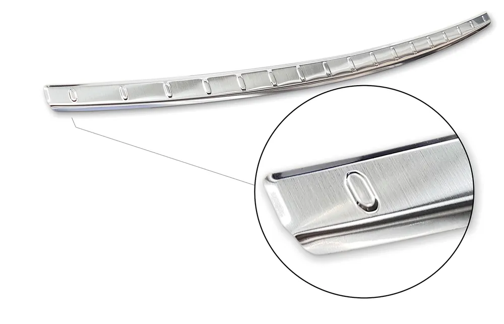 Rear bumper protector HYUNDAI i20 II hatchback 5D FL2018-2020 / HYUNDAI i20 II ACTIVE crossover FL2018-2020 (silver satine) AVISA 2/35531