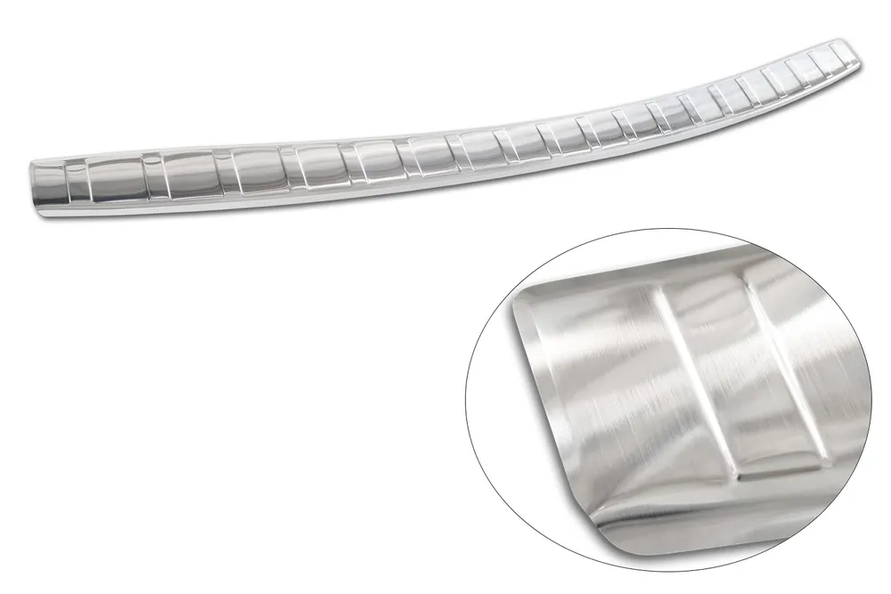 Rear bumper protector SSANGYONG REXTON FL2021-> (silver satine) AVISA 2/35534