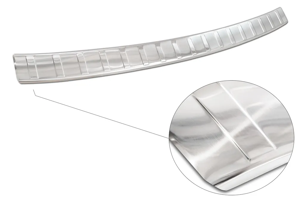 Rear bumper protector SKODA FABIA IV Hatchback 2021-> (silver satine) AVISA 2/35562