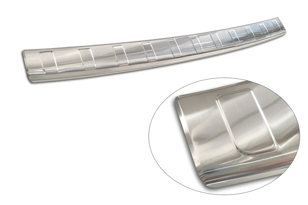Rear bumper protector JEEP AVENGER/ AVENGER EV 2023-> / JEEP AVENGER e-Hybrid 2023-> (silver) AVISA 2/35565