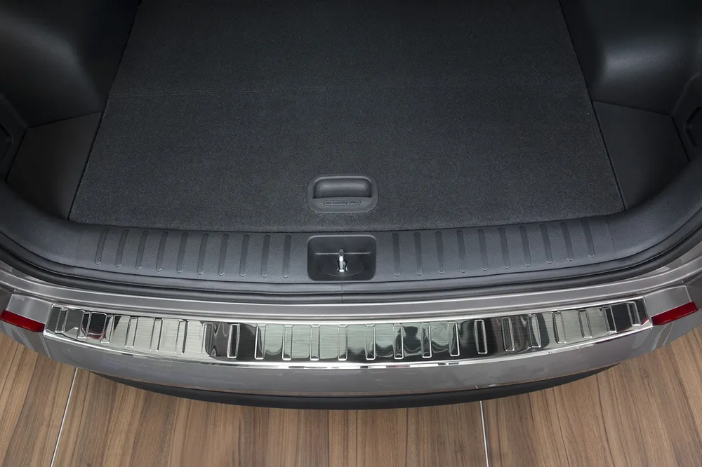 Galinio buferio apsauga HYUNDAI TUCSON 2015-2018 (sidabrinis satinas) AVISA 2/35633