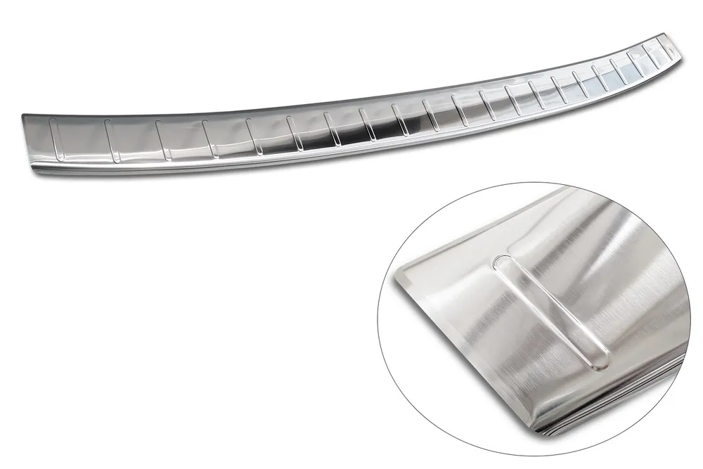 Rear bumper protector MAZDA CX-60 2022-> (silver) AVISA 2/35890