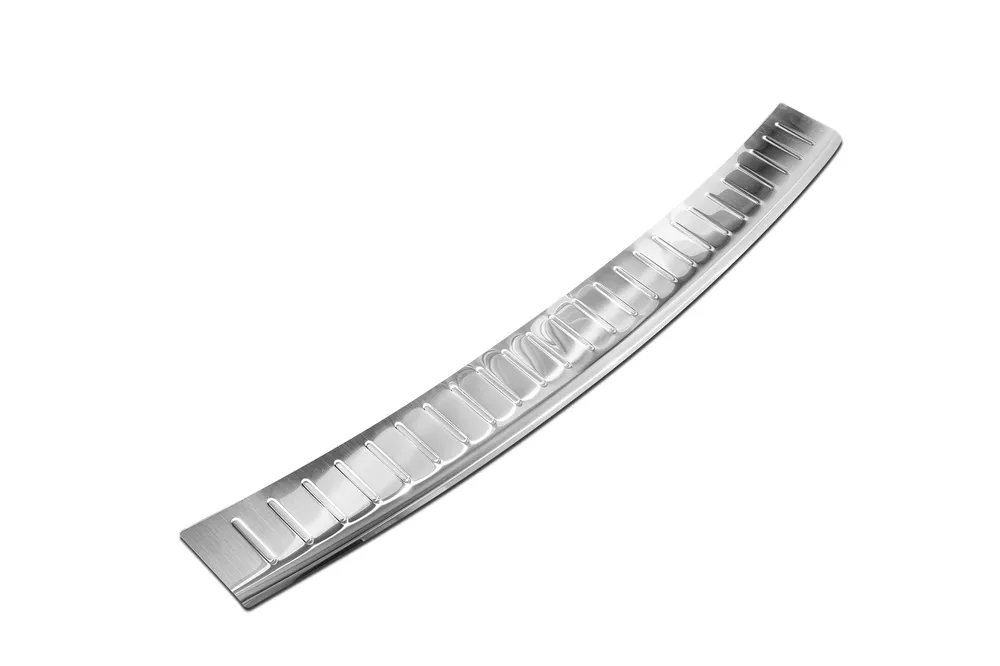 Rear bumper protector SUZUKI SX4 S-Cross 5d 2013-2021 (silver satine) AVISA 2/35960