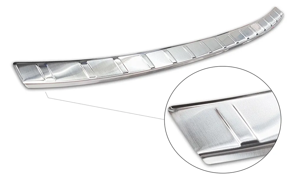 Rear bumper protector VOLKSWAGEN ID.3 hatchback 5D 2019-2023, FL2023-> (silver satine) AVISA 2/35977