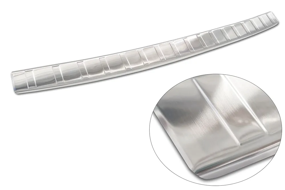 Rear bumper protector PEUGEOT 308 III SW combi 2021-> / PEUGEOT E-308 II SW combi 2021-> (silver) AVISA 2/35989