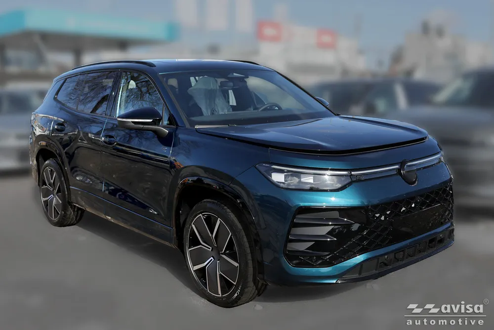 Trunk lid trim VOLKSWAGEN TAYRON II 2025-> (silver mirror) AVISA 2/38135