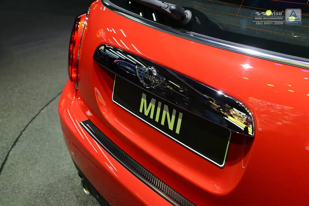Rear bumper protector MINI COOPER III 07.2014-> (black steel, black carbon fiber) AVISA 2/44013