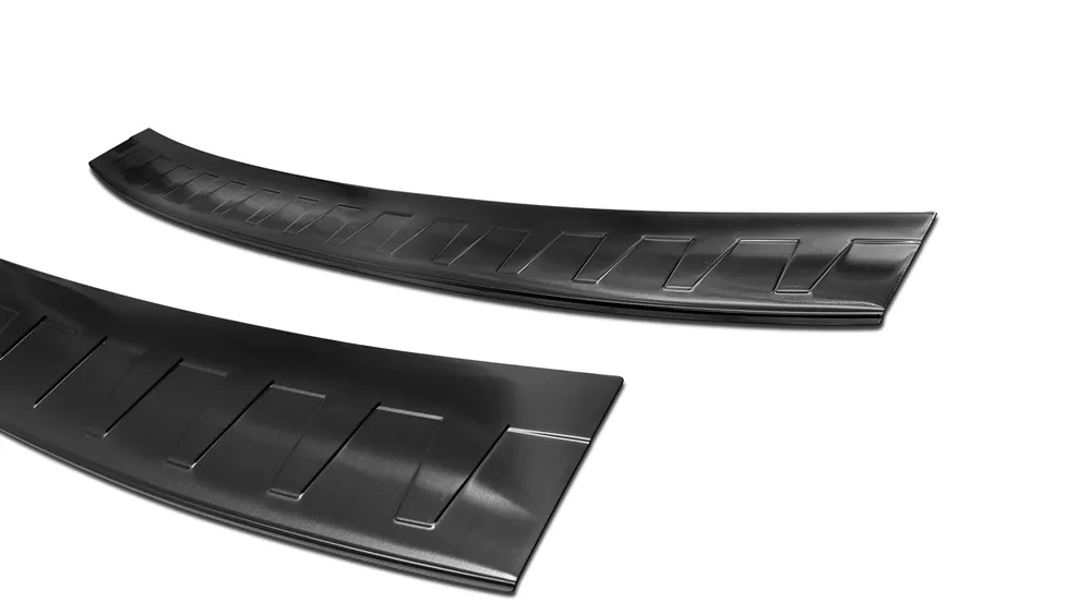 Galinio buferio apsauga SKODA OCTAVIA III combi RS version 2013-2016, FL2016-2019 (juodas) AVISA 2/45013