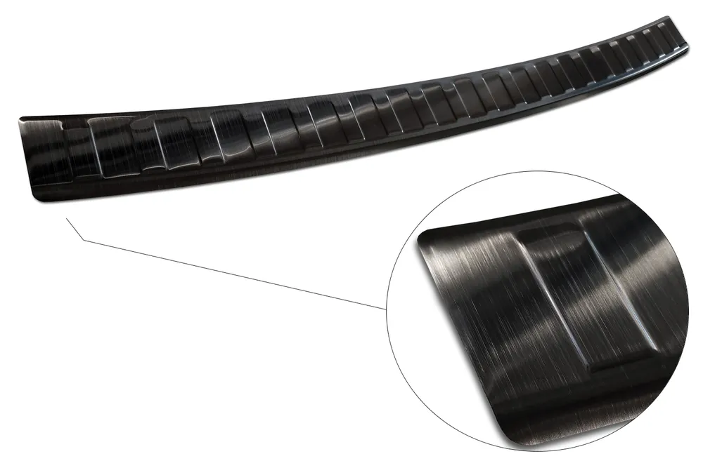 Rear bumper protector VOLKSWAGEN PASSAT B8 limousine 2014-2019, FL2019-> 2023 (black) AVISA 2/45092