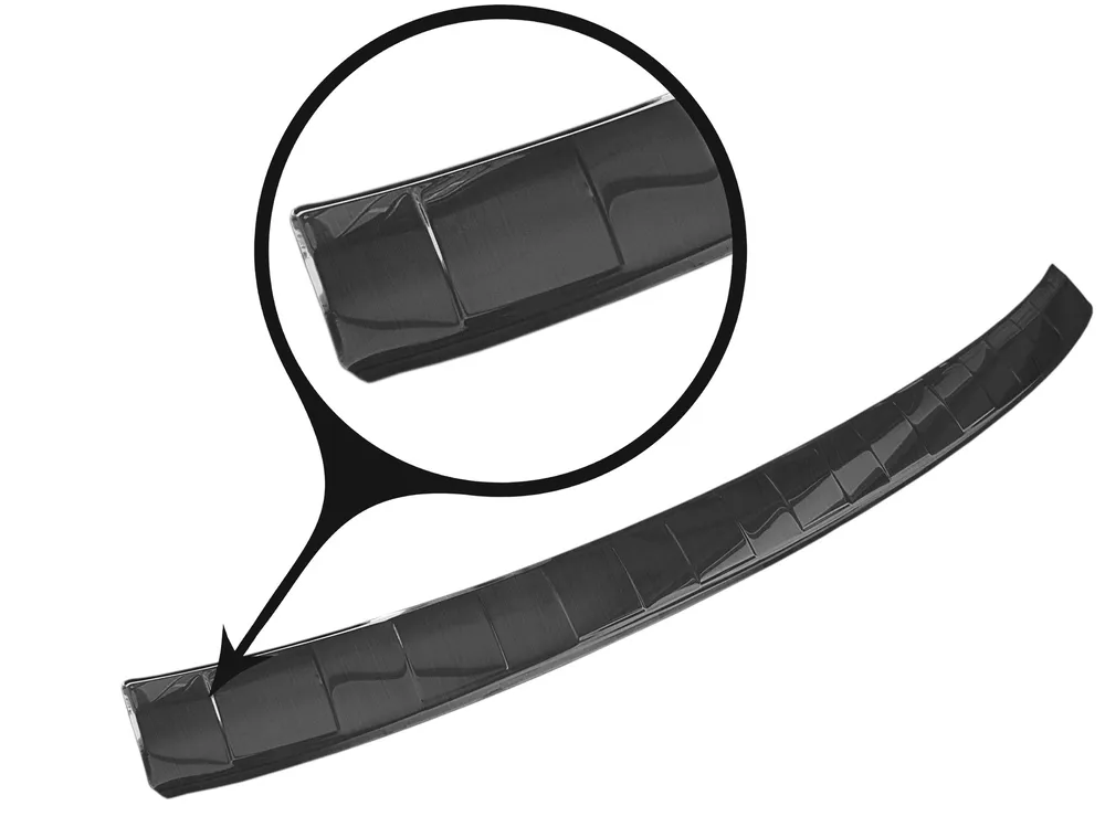 Rear bumper protector FORD KUGA III ST-Line / Hybrid / Vignale 2019-2024, FL 2024-> (black) AVISA 2/45270