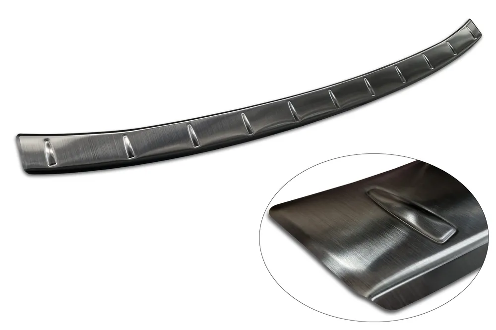 Rear bumper protector SKODA KODIAQ II 2024-> (black) AVISA 2/45384