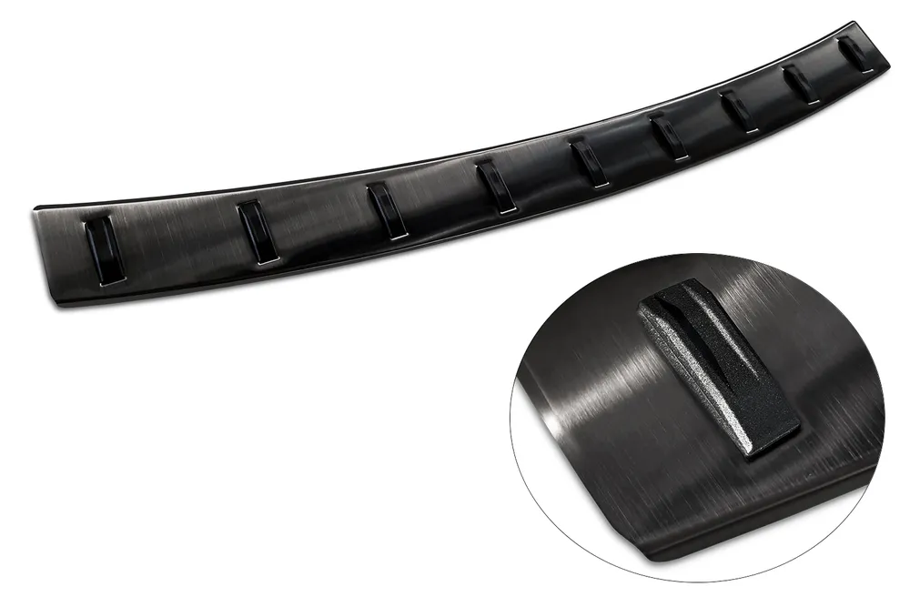 Rear bumper protector VOLKSWAGEN GOLF VII 5d/3d hatchback 2012-2017, FL2017-2019 (black) AVISA 2/54019