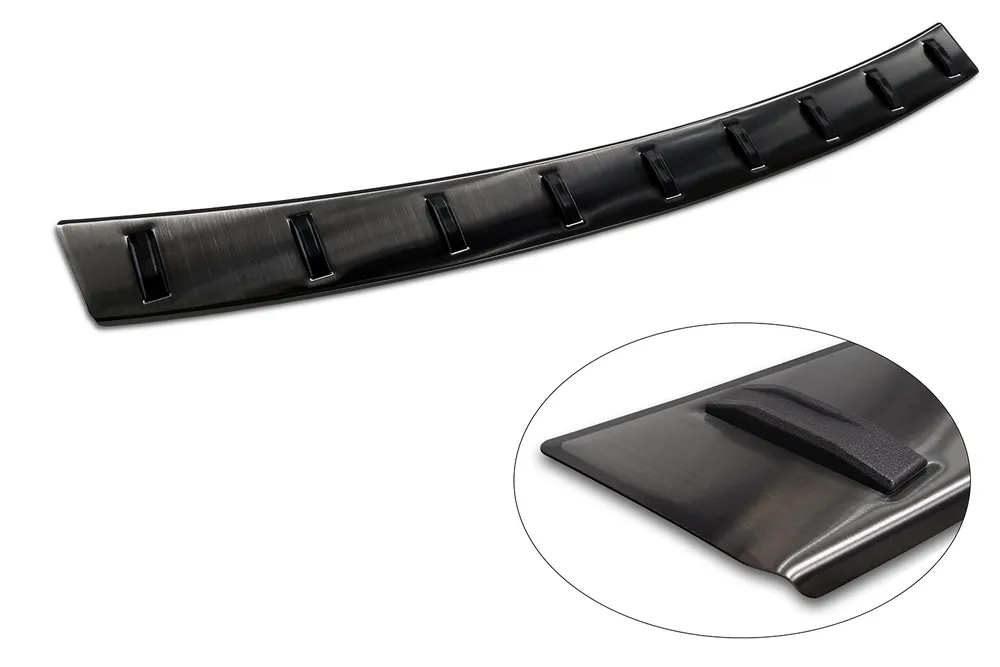 Rear bumper protector MAZDA CX-60 2022-> (black) AVISA 2/54047