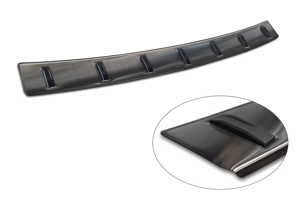 Rear bumper protector VOLKSWAGEN TOURAN III / R-line 2015-> (black) AVISA 2/54051
