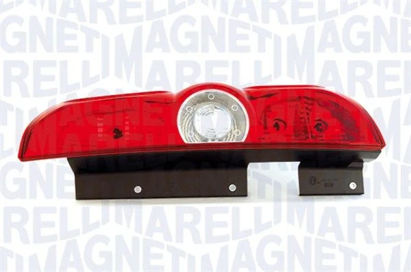Montaža zadnje luči MAGNETI MARELLI 712203801110